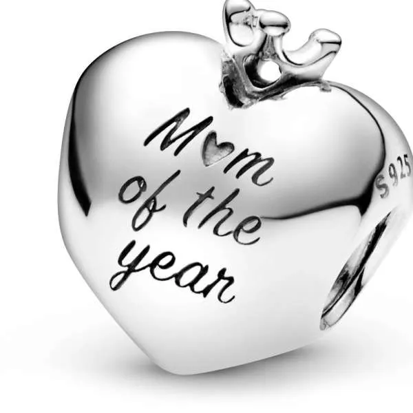 Privezak u obliku srca Mum Of The Year 