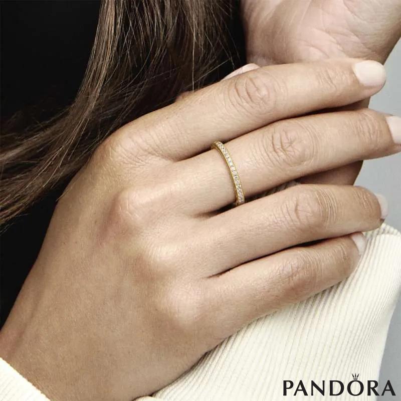 Prsten Pandora svjetlucava srca 