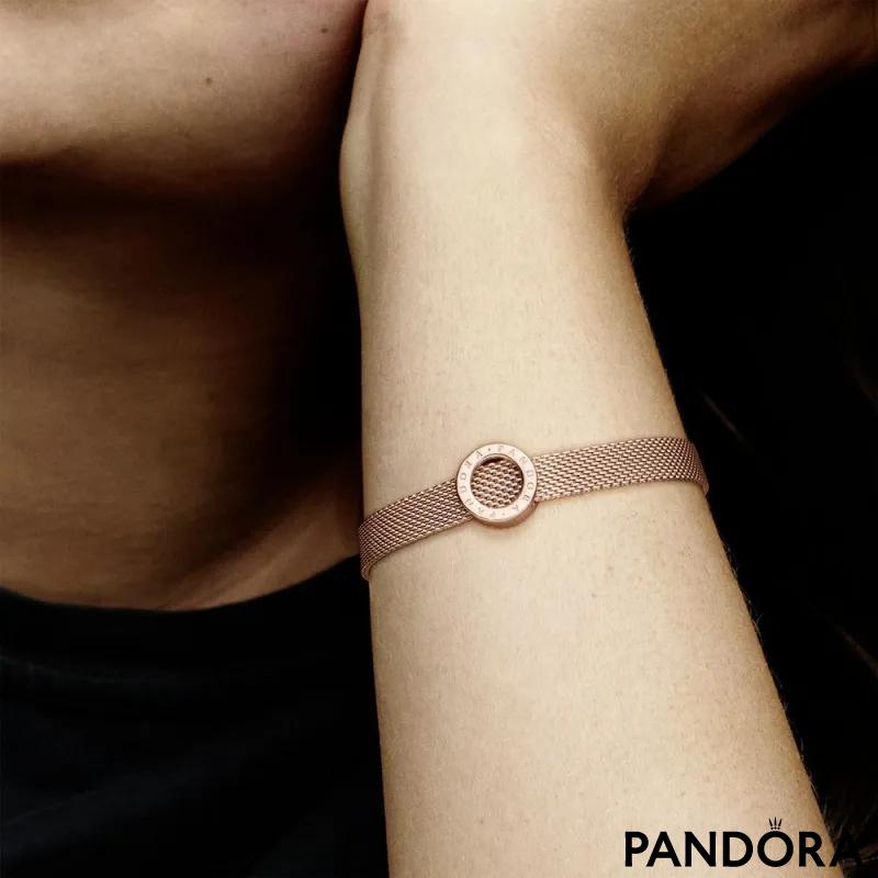Privezak Pandora logo 